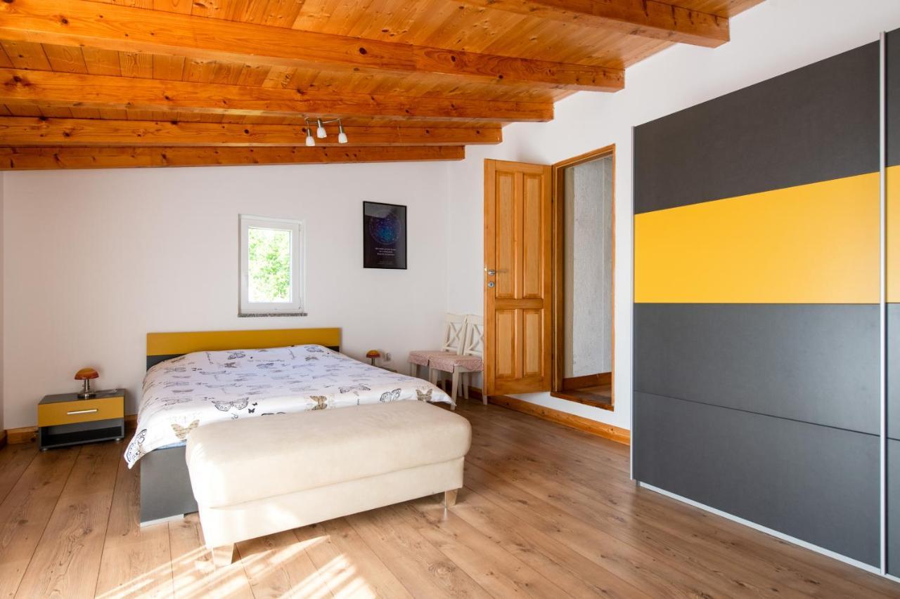 House Boris Apartment Loborika Luaran gambar