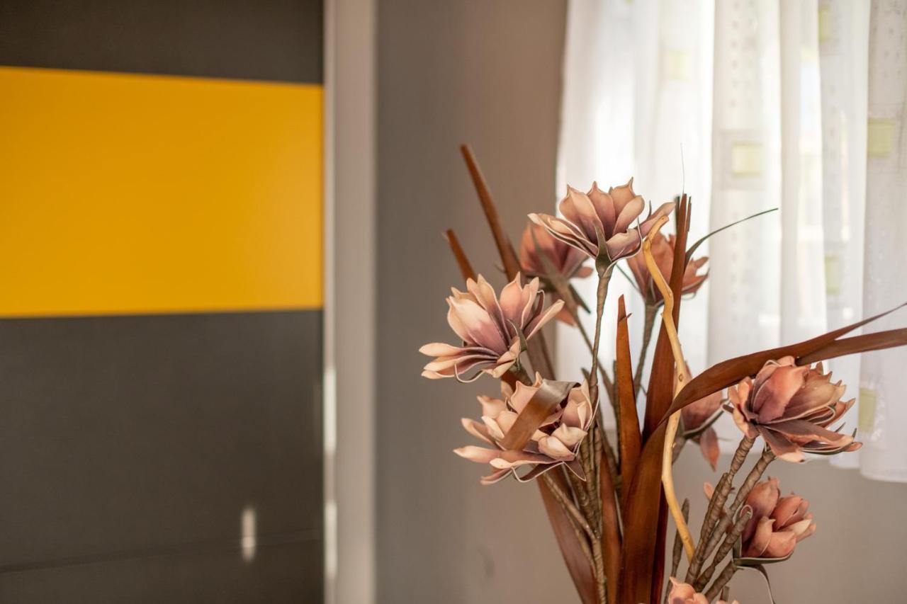 House Boris Apartment Loborika Luaran gambar